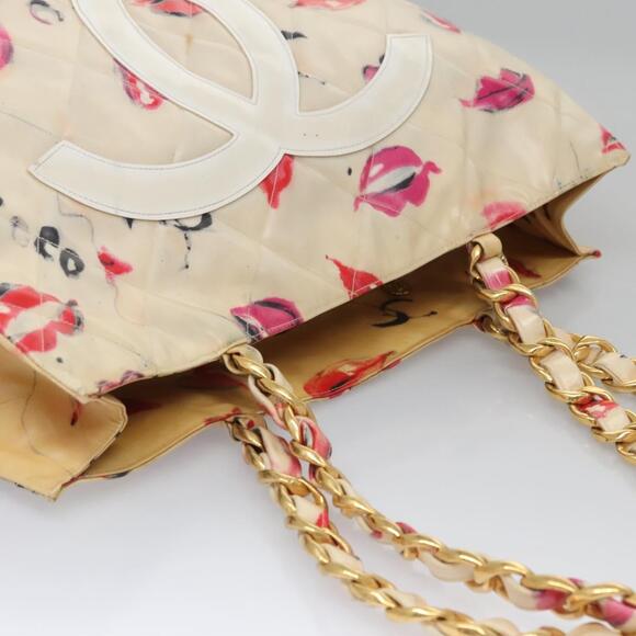 CHANEL Matelasse Chain Coco Mark Lip Tote Bag Vinyl Red CC - Picture 6 of 16